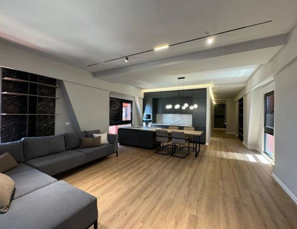📌Shitet Apartament 2+1 tek Tirana Garden Building
