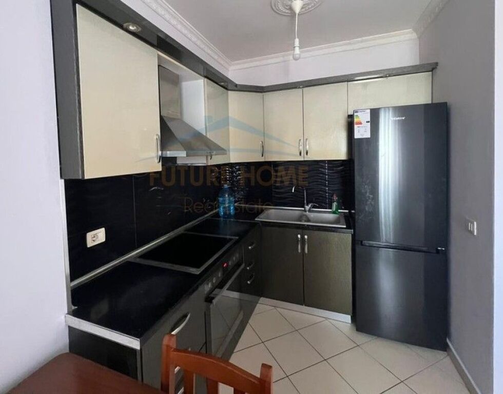 Rent, Apartment 2+1+2 , Petrela Street , Tirana.