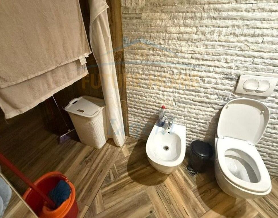 Qera, Apartament 3+1+2, Myslym Shyri, Tiranë.!!