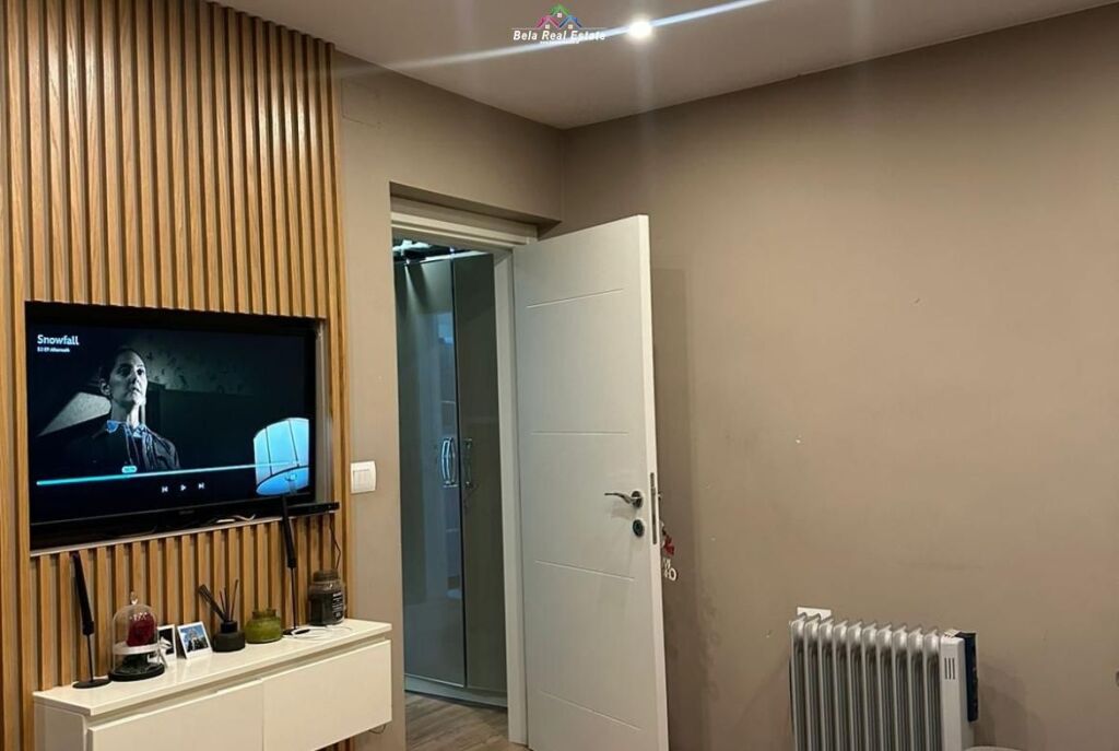 Apartament Me Qera 1+1 Prane Harry Fultz ( ID B211425) Tirane