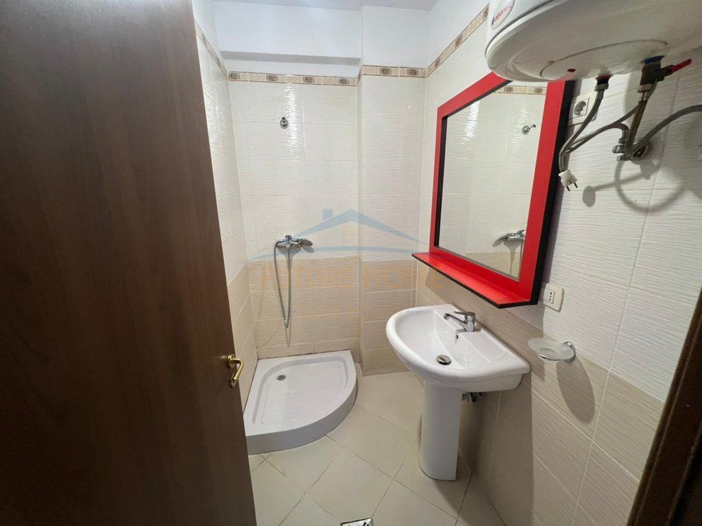 Rent, Apartment 2+1+2, Petrela Street, Tirana.