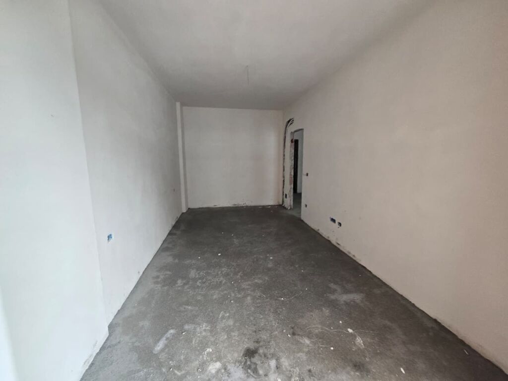 Appartamento 1+1 in Vendita a Paskuqan, Vicino al Grande Anello