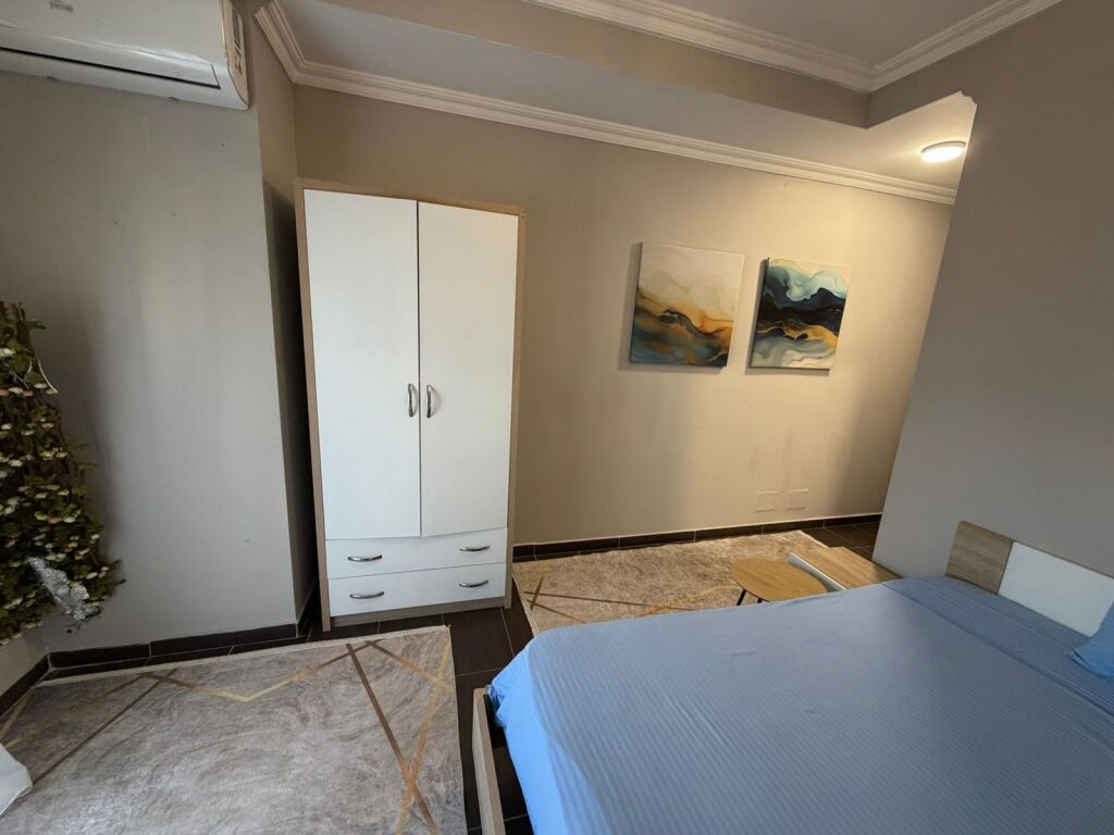 Vendesi Appartamento Zogu i ZI Vicino Ring Center