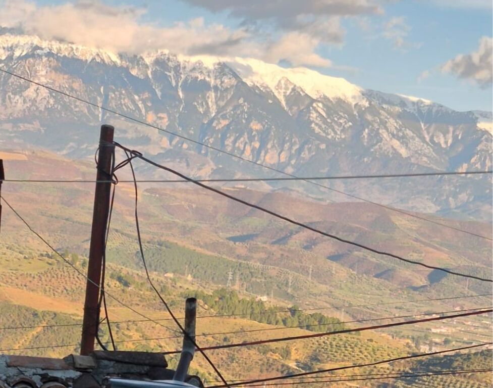 VENDESI IN VENDITA/AFFITTO A "KALA", BERAT