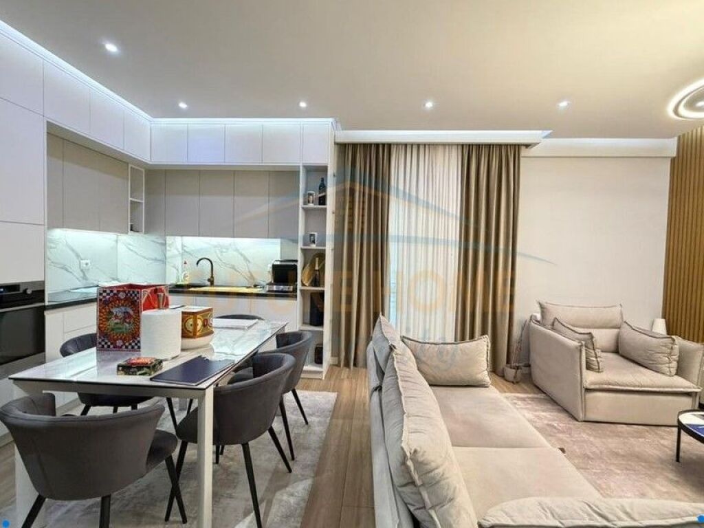 For sale, Apartment 3+1+2, Dry Lake, Tirana.