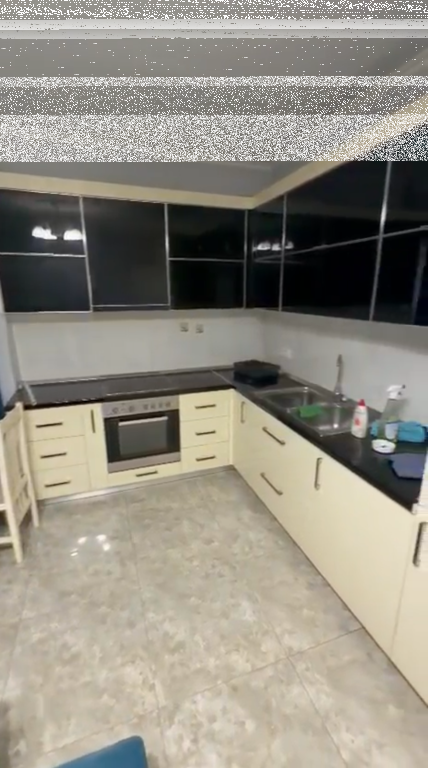 Apartament 2+1, Ish Fusha Aviacionit!