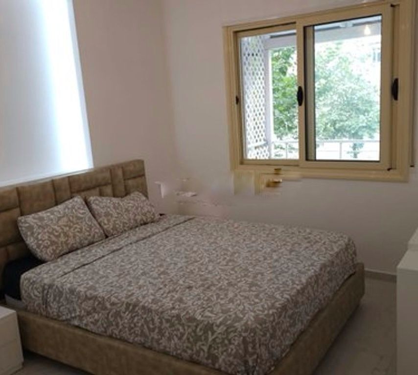 OCCASIONE VENDESI APPARTAMENTO 2+1+2 &amp; VERANDA A VLORE-LUNGOMARE 207.000 €