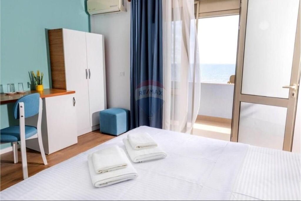 HOTEL ME 4 KATE PER SHITJE TEK ILIRIA!