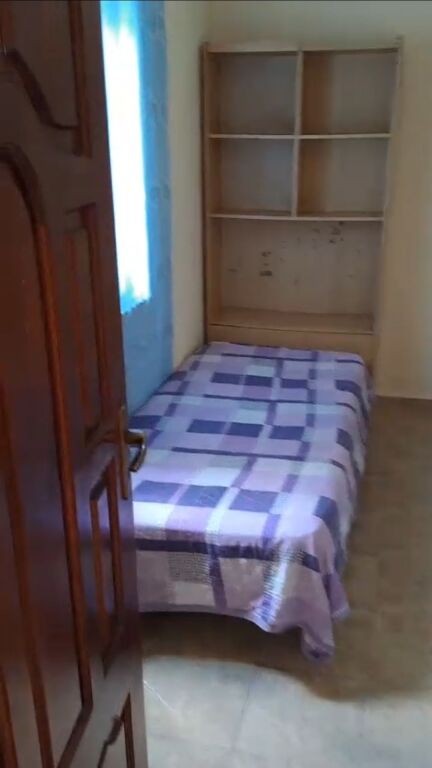 Eskluzive, Jepet me qera apartament 3+1 ne Paskuqan