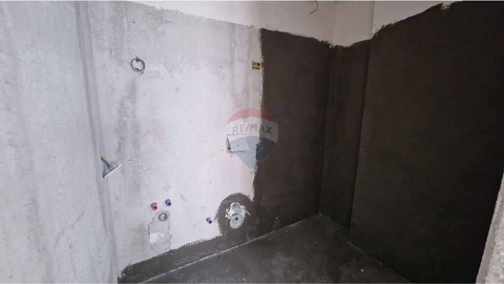 🏢 Apartment 2+1 for Sale – Transballkanike, Vlora