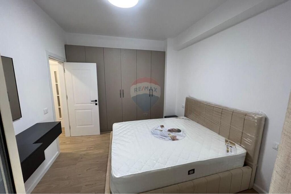 Apartament 2+1+2 per qera Zogu Zi