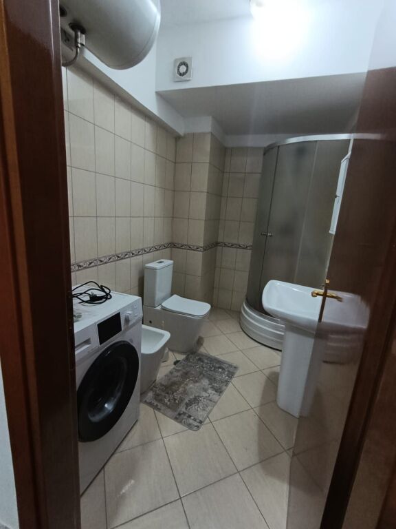 3+1+2 me post parking ne-2   900€