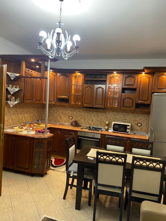 APPARTAMENTO 2+1. 50000 LEKE.LAPRAKE