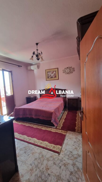 Jepet me Qera kati i 3-të i një Shtëpie Private, Rruga 5 maji ne Tirane (ID 4251436)