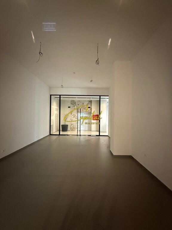 SHOP FOR RENT 62 M2 KAVAJES STREET 1,200 EURO