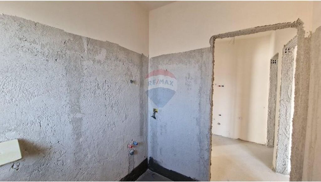 🏢 Apartment 2+1 for Sale – Transballkanike, Vlora