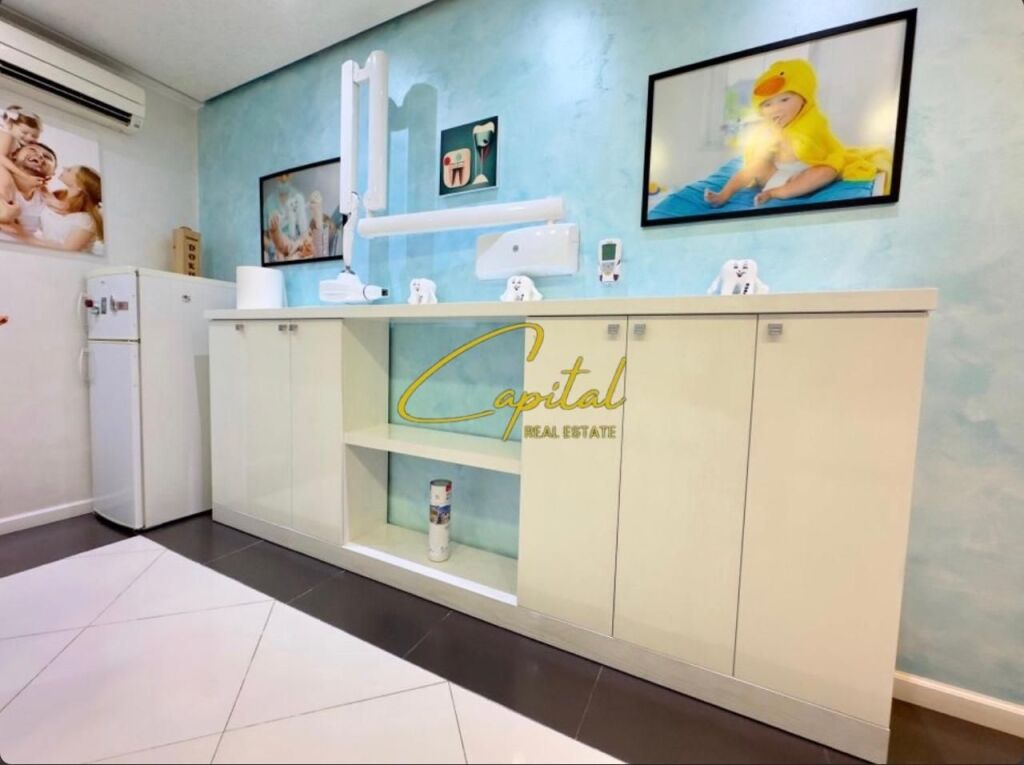 LOCALE COMMERCIALE IN AFFITTO 60 M2 ALI DEMI 800 EURO
