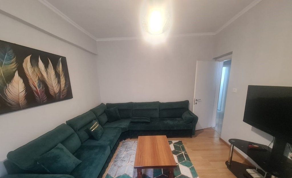 APARTMENT 1+1+STORAGE NEAR DURRES ROAD!
