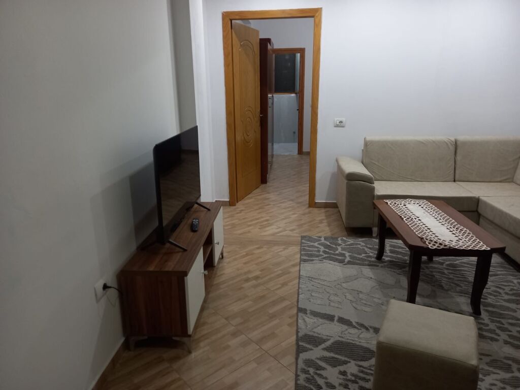 Appartamento 1+1 in affitto ad Astir presso Vila L