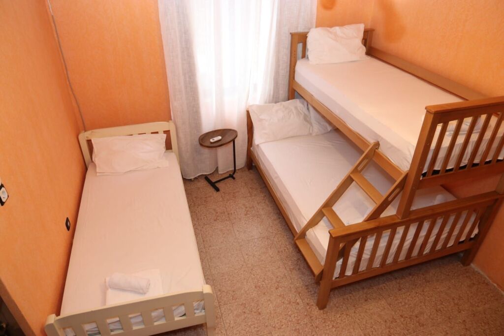 Si offrono 3 appartamenti in affitto per airbnb