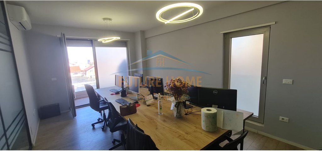 Rent, Office Space, Zogu i Zi, Tirane !!