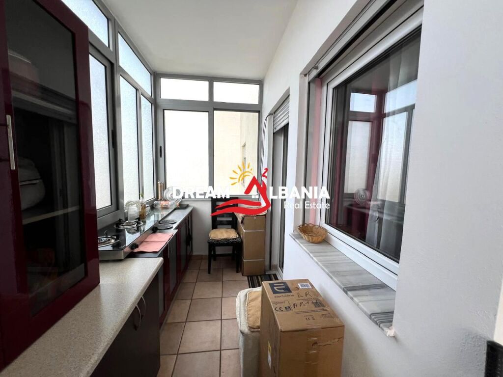 Appartamento 2+1+2+garage in vendita a Durazzo vicino all'Ospedale (ID 41211742 ).