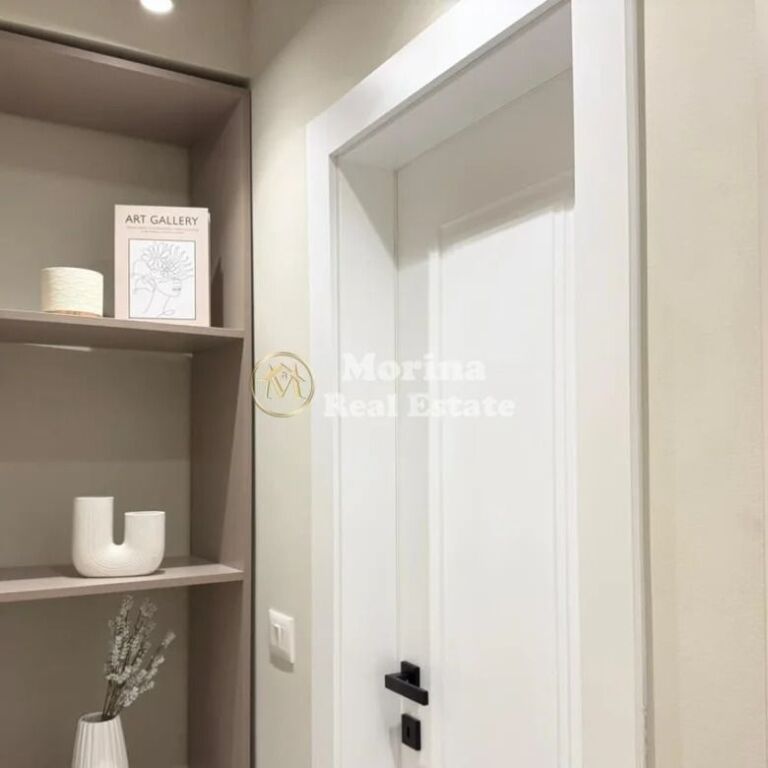Shitje | 2 Apartamente 1 + 1 | 21 Dhjetori | 200000 €