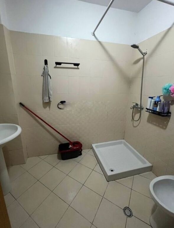 Apartament 1+1 Për Shitje prane Square 21 155,000 €