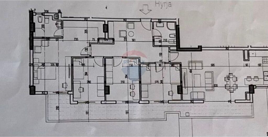 Ofrohet per shitje penthouse ne Astir