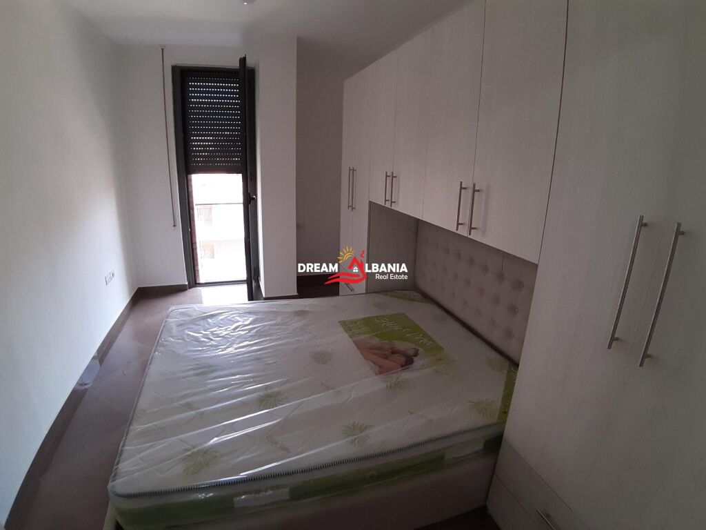 Appartamento 2+1 in affitto nel complesso Fiori di Bosko in via Don Bosko a Tirana (ID 4221955)