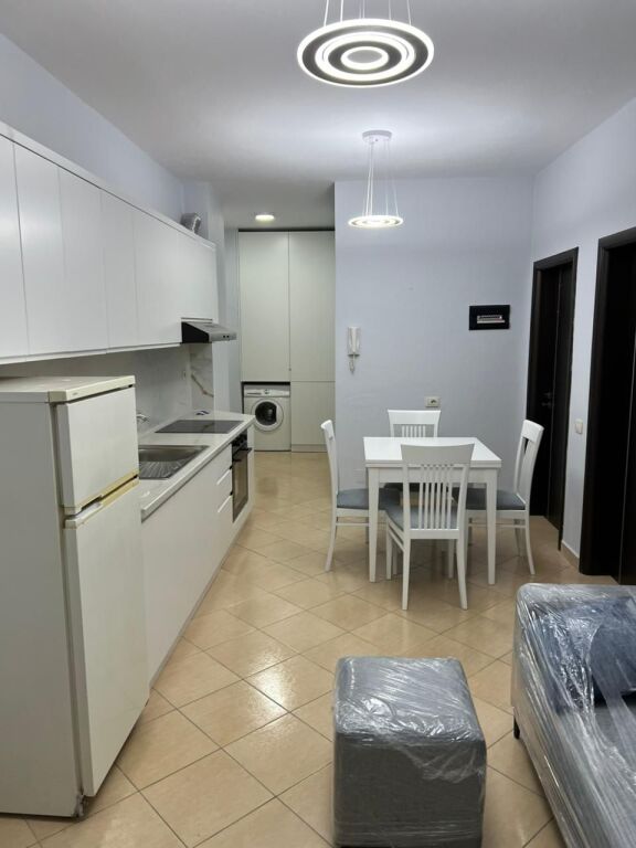 Astir Apartament 2+1 me Qera