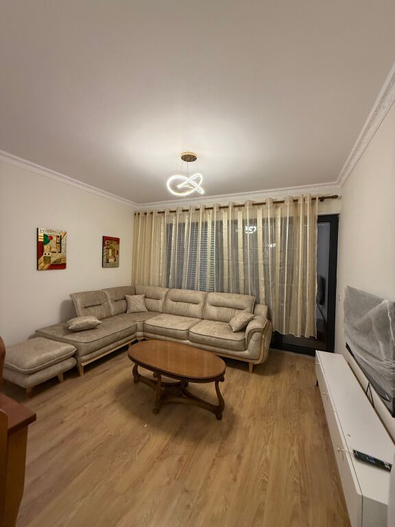 Apartament 1+1 ne porcelan per qera