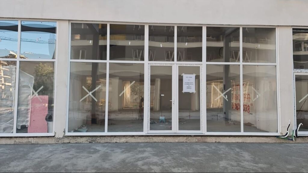 SHOP FOR SALE – UNIVERS CITY