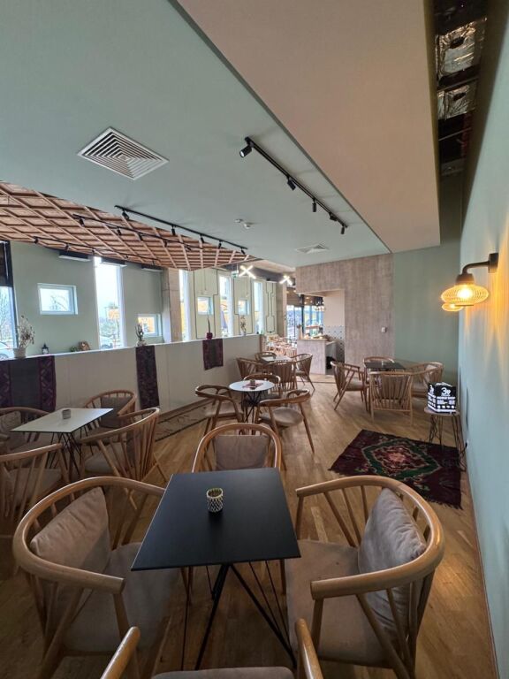 📌 Vendesi Bar-Caffè in Vendita 📍 vicino all'Aeroporto Internazionale di Tirana Madre Teresa