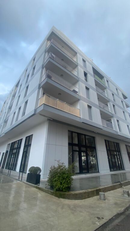 Appartamento 2+1 in vendita a Xhamllik
