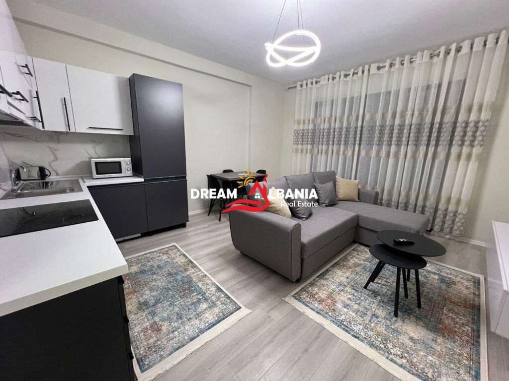 For rent 2+1 apartment + parking space near Durres street close to Colosseo (ID 4219386)