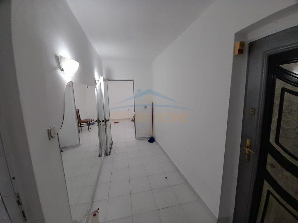 Affitto , Appartamento 1+1 , Viale Zogu i 1 , Tirana