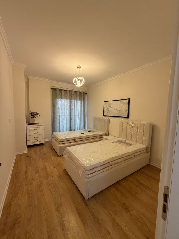 Apartament 1+1 ne porcelan per qera