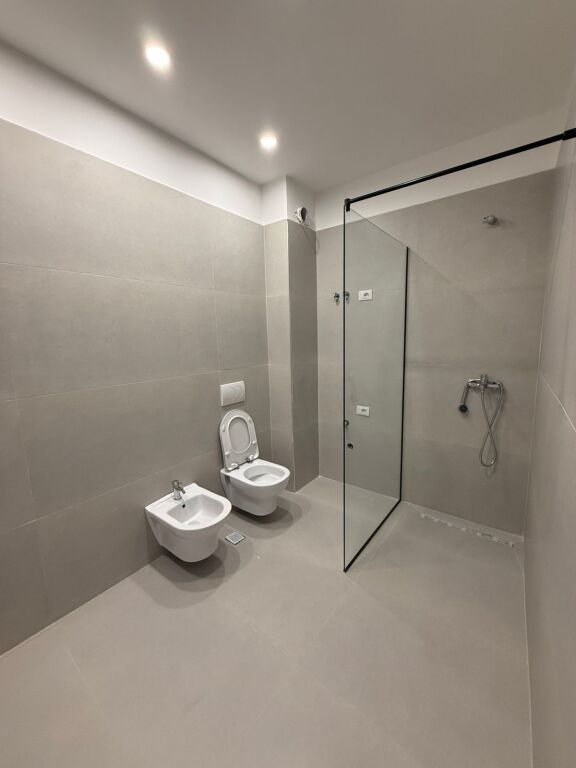 🏡 APARTMENT FOR SALE 2+1+2 + PARKING SPACE – DRY LAKE (NEAR RADISSON)