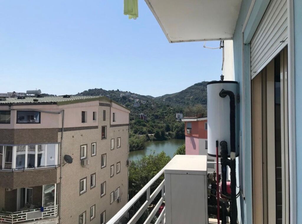 2+1,furnished at the dry lake,roadside,700 thousand lek