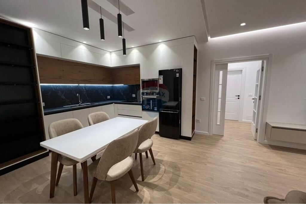 Apartament 2+1+2 per qera Zogu Zi