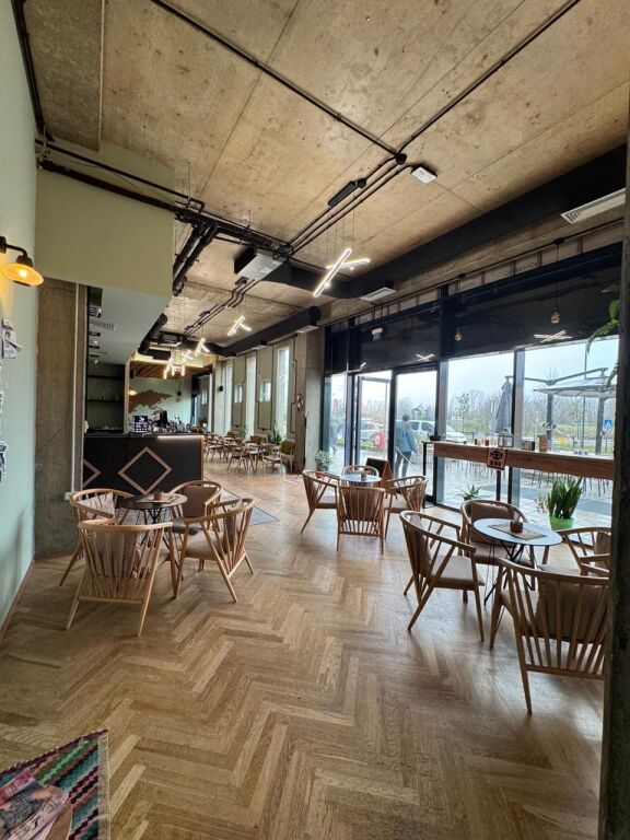 📌 Vendesi Bar-Caffè in Vendita 📍 vicino all'Aeroporto Internazionale di Tirana Madre Teresa