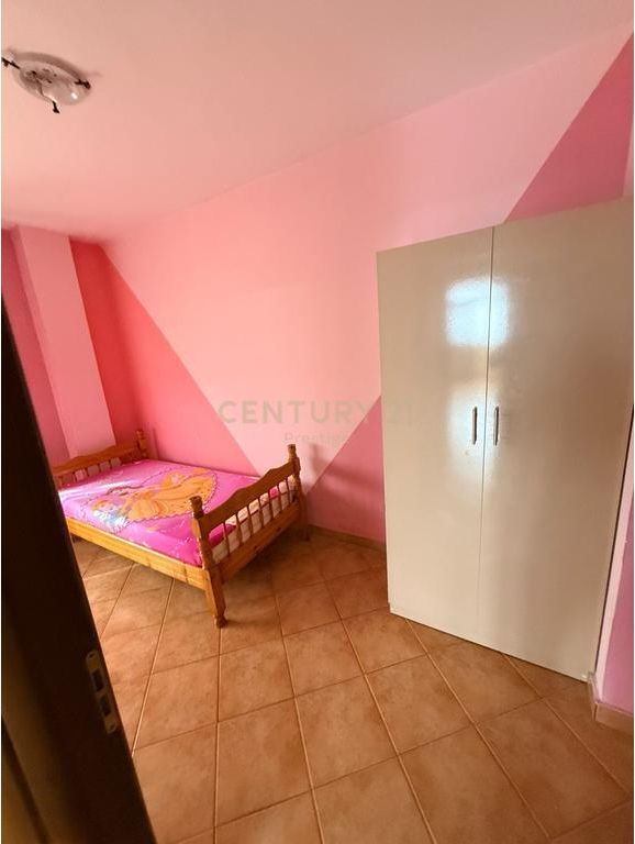 APARTAMENT 2+1 ME QIRA PERBALLE KOMPLEKSIT DELIJORGJI! 700 € /Muaj