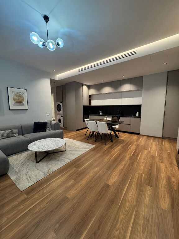 Apartament me qera 2+1+post parkimi ne Delijorgj