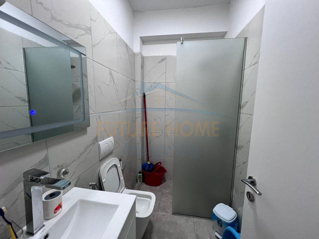 Rent, Apartment 1+1, American Hospital 3, Tirana.