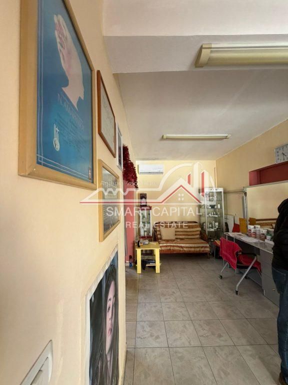 FOR SALE APARTMENT 1 + 1 AT THE RICE MARKET, VLORE