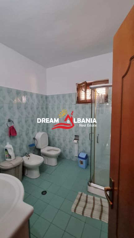 Jepet me Qera kati i 3-të i një Shtëpie Private, Rruga 5 maji ne Tirane (ID 4251436)