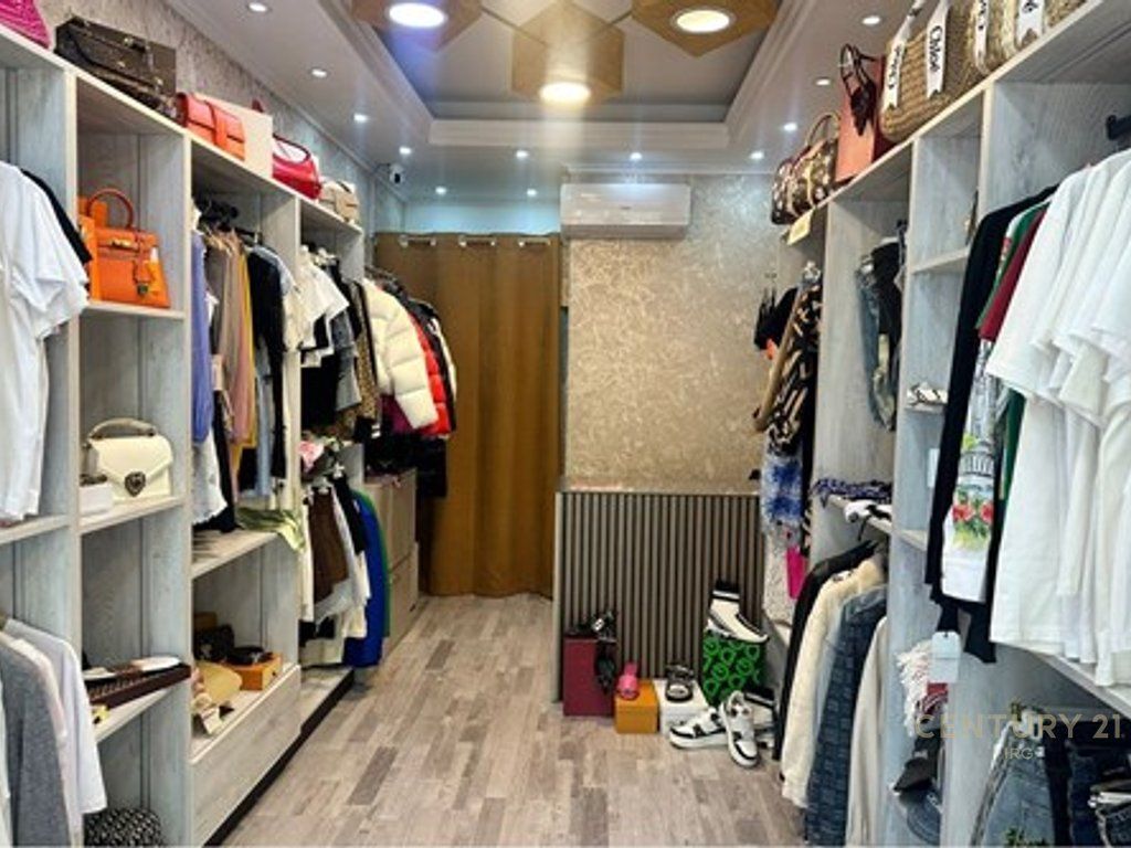Biznes per shitje te Vasil Shanto 7,000 €
