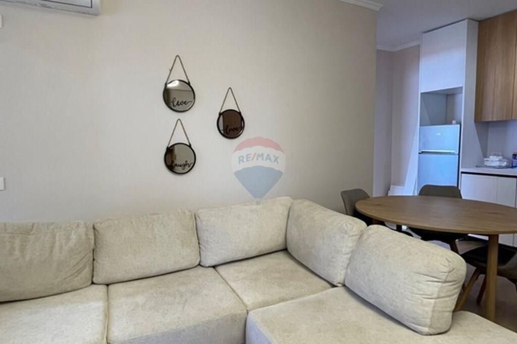 Jepet Apartament 1+1 me qira tek Kompleksi Delijorgji.