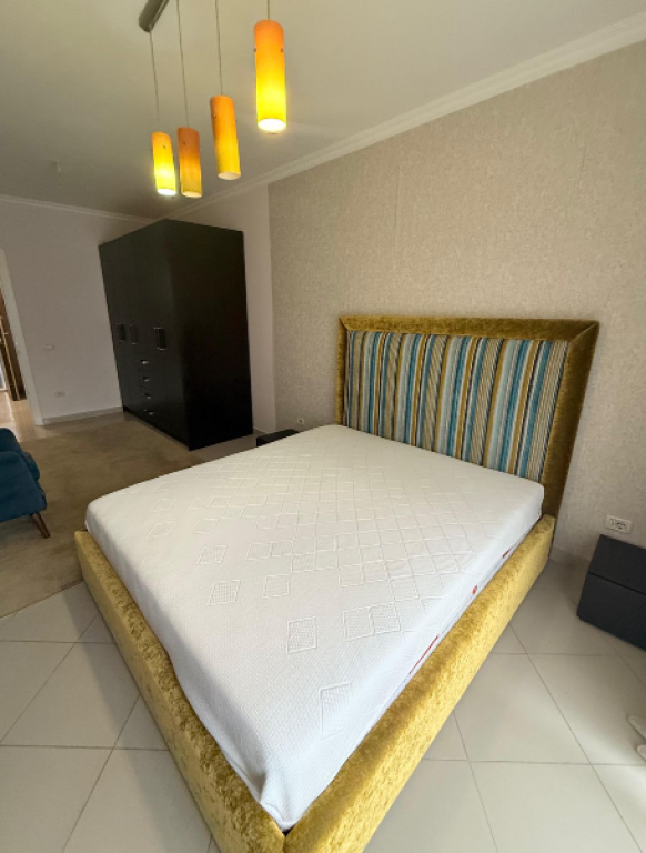 🏡 Jepet me Qira Apartament 1+1 – Liqeni i Thatë